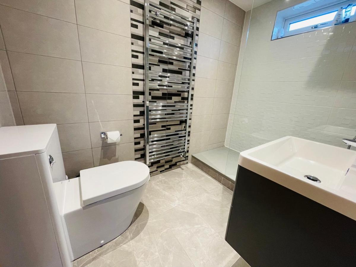 New Modern Studio Apartment, Parking, Netflix Kenilworth Kültér fotó