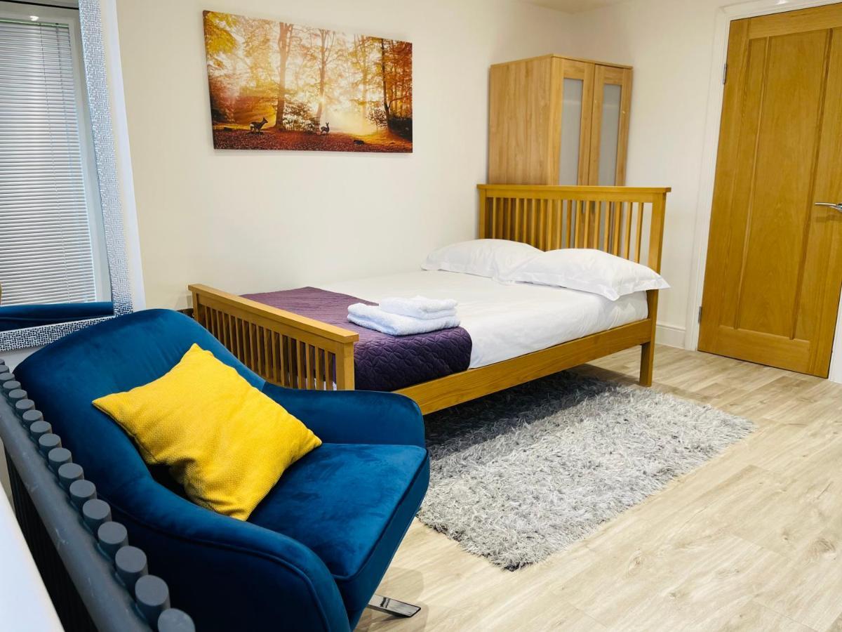New Modern Studio Apartment, Parking, Netflix Kenilworth Kültér fotó